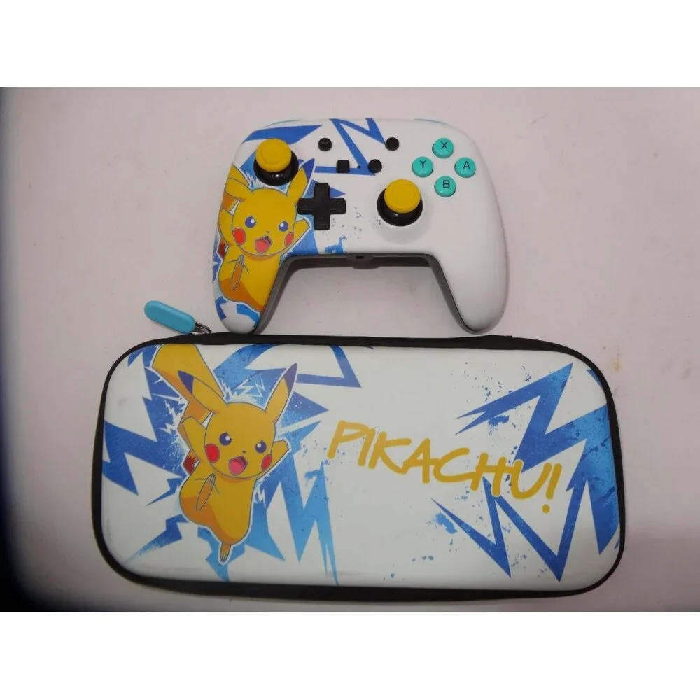 Nintendo Switch lite Case With Wired Controller Pokémon‎ Pikachu